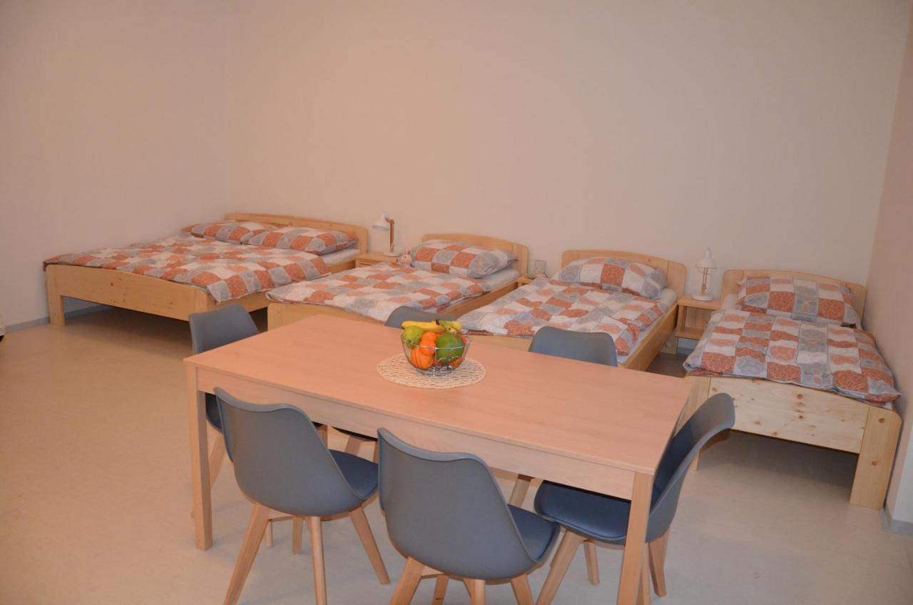 Apartmany Dalov Šternberk Buitenkant foto