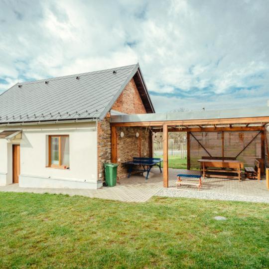 Apartmany Dalov Šternberk Buitenkant foto